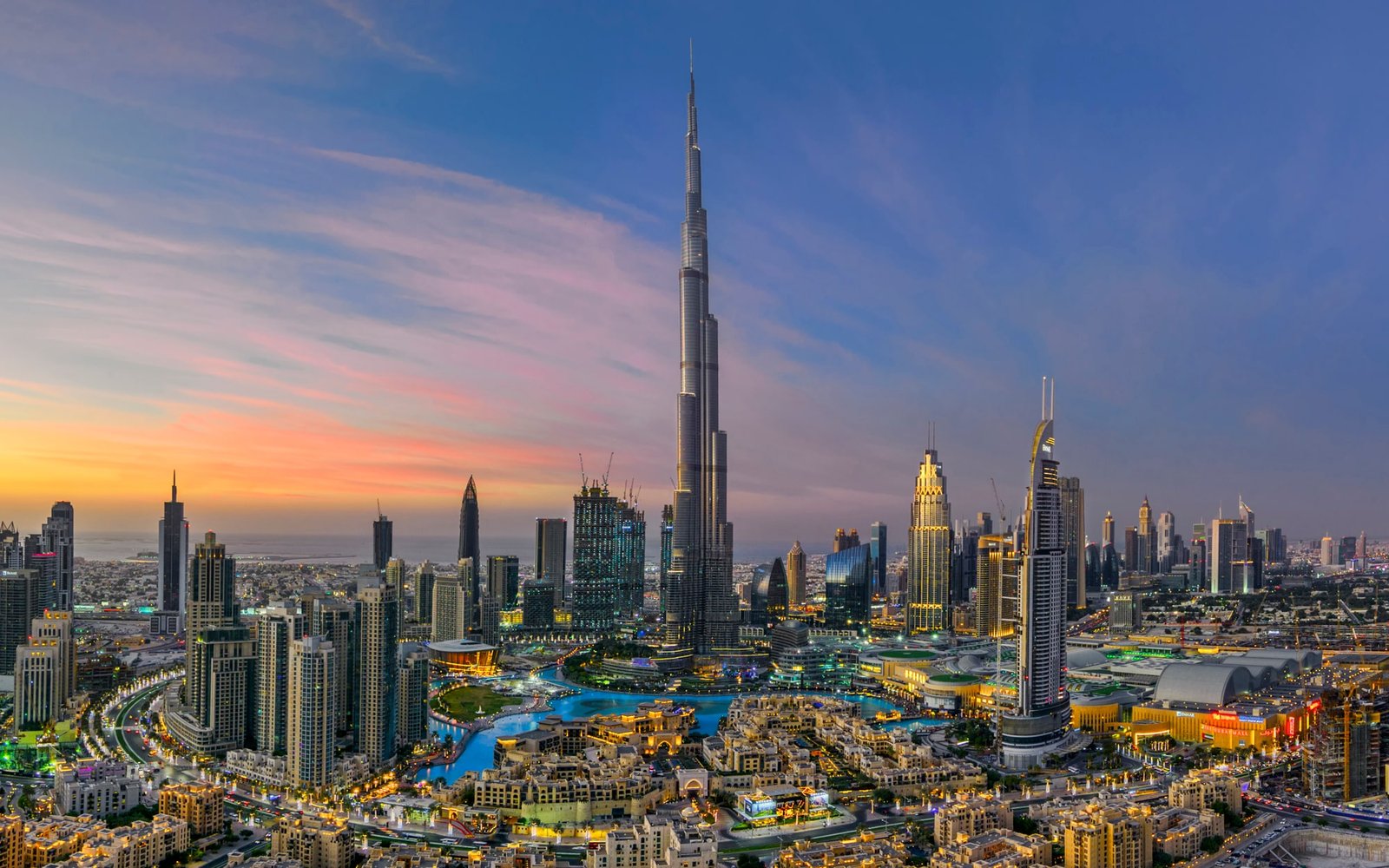 an-insiders-guide-to-dubai-lead-image-skyline